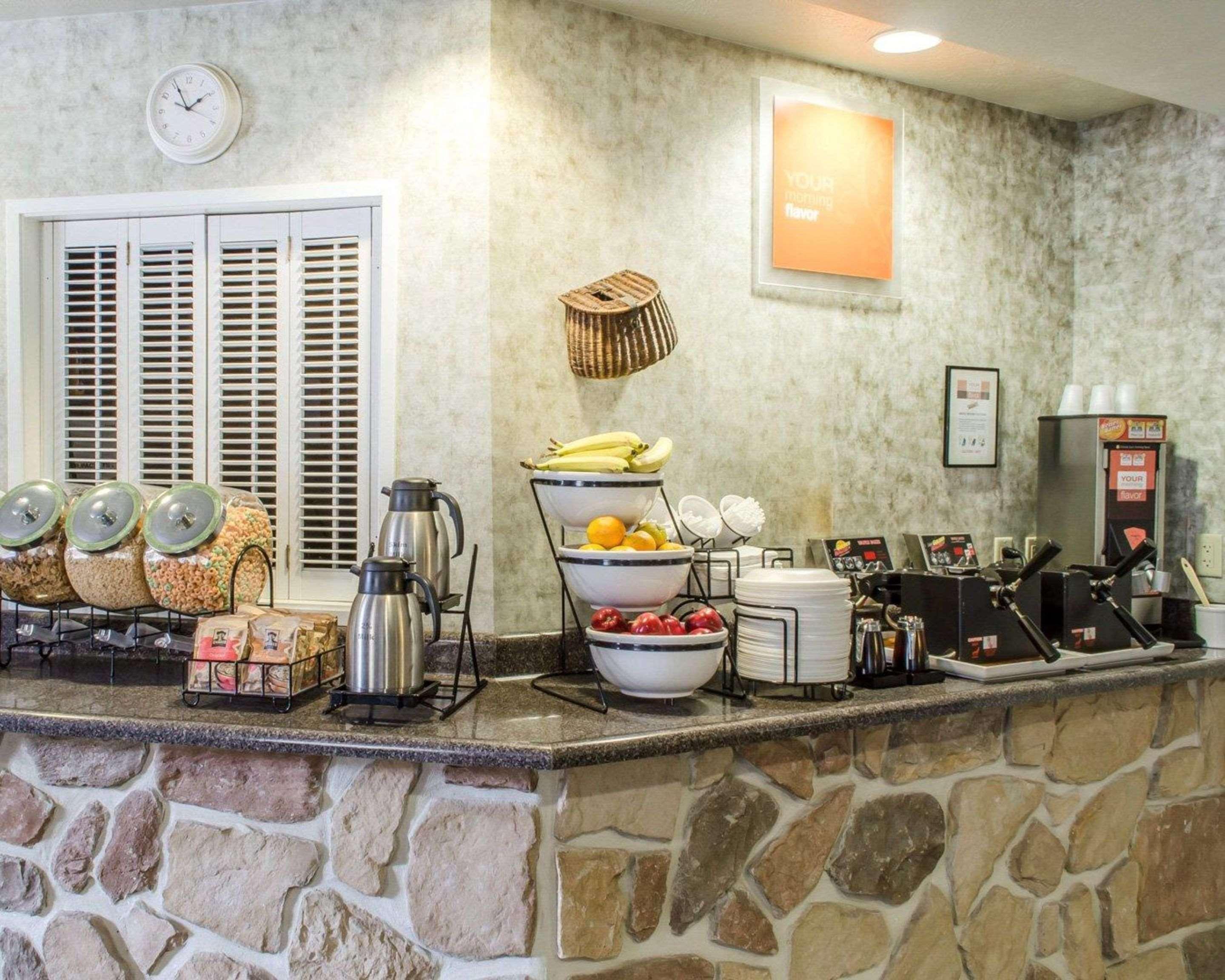 Comfort Inn Хантингдон Экстерьер фото
