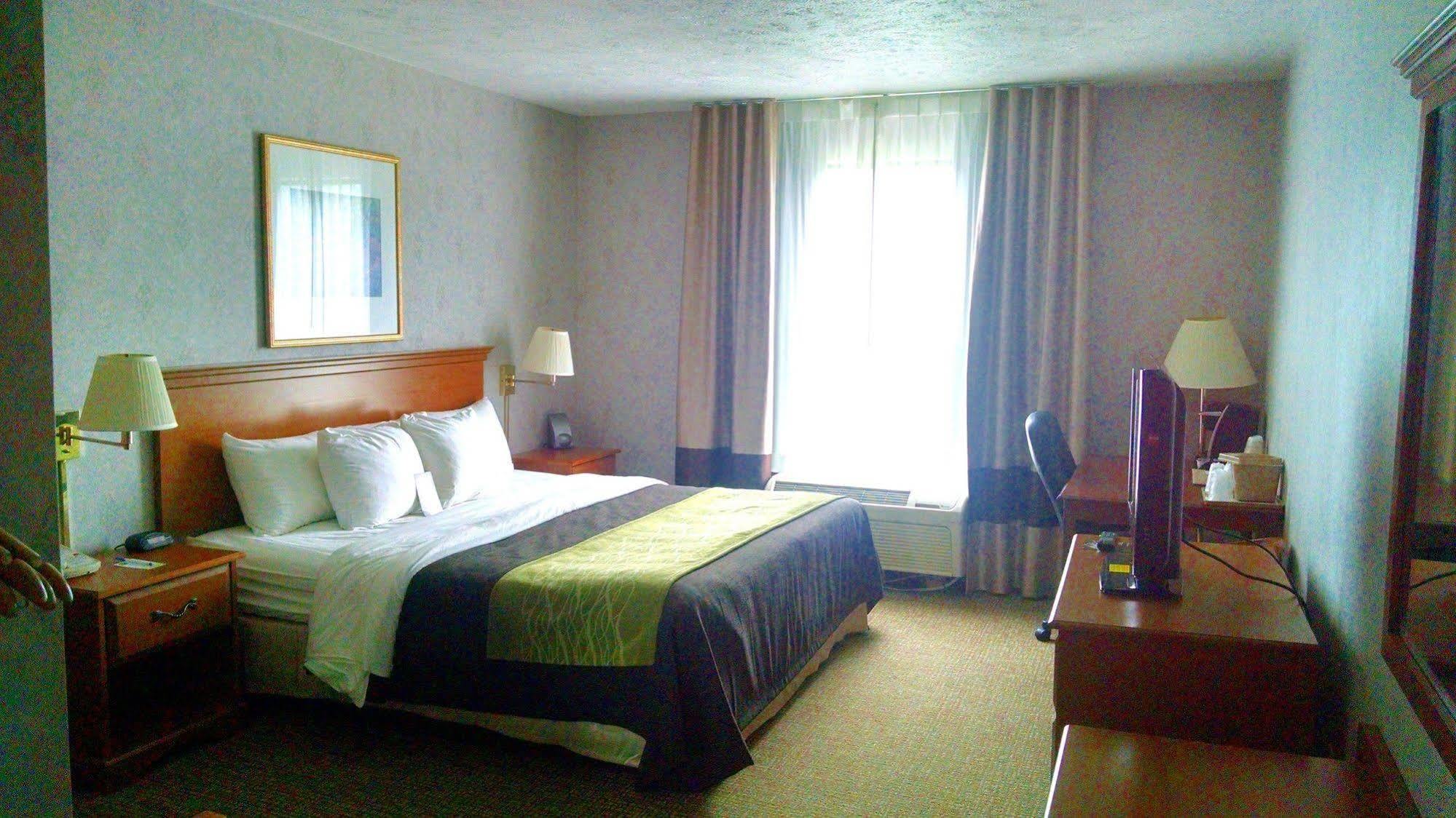Comfort Inn Хантингдон Экстерьер фото